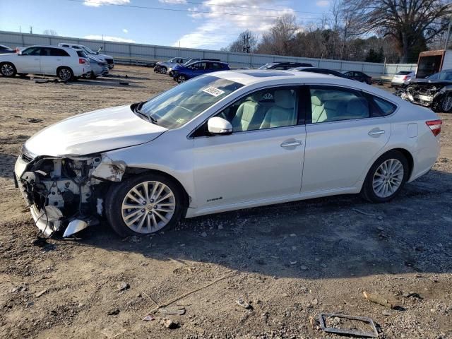 2014 Toyota Avalon Hybrid