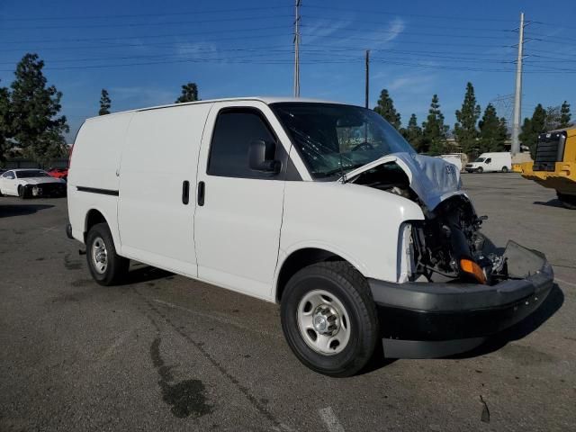 2017 Chevrolet Express G2500