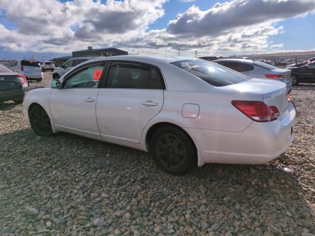 2005 Toyota Avalon XL