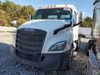 2019 Freightliner Cascadia 116