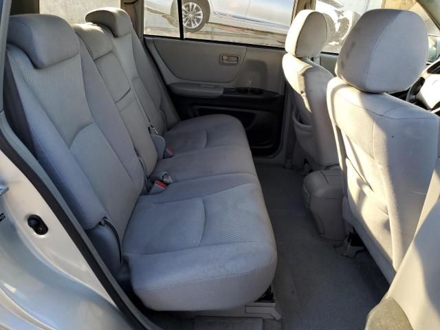 2004 Toyota Highlander