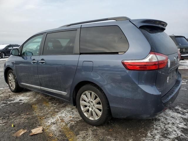 2016 Toyota Sienna XLE