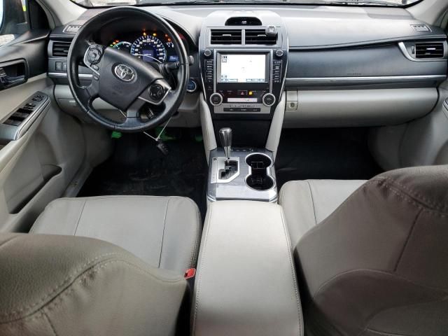 2014 Toyota Camry Hybrid