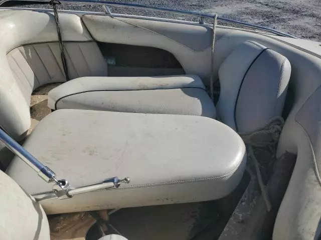 2004 Malibu Boat