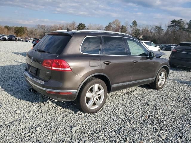 2016 Volkswagen Touareg TDI