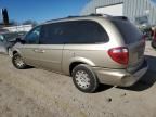 2004 Chrysler Town & Country LX