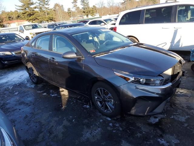 2023 KIA Forte LX