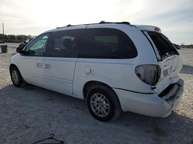 2005 Dodge Grand Caravan SE