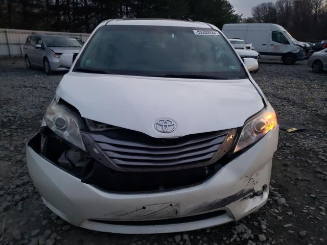 2015 Toyota Sienna XLE