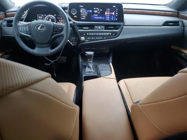 2022 Lexus ES 300H Base