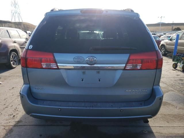 2005 Toyota Sienna XLE