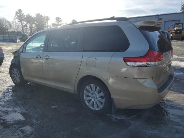 2011 Toyota Sienna XLE