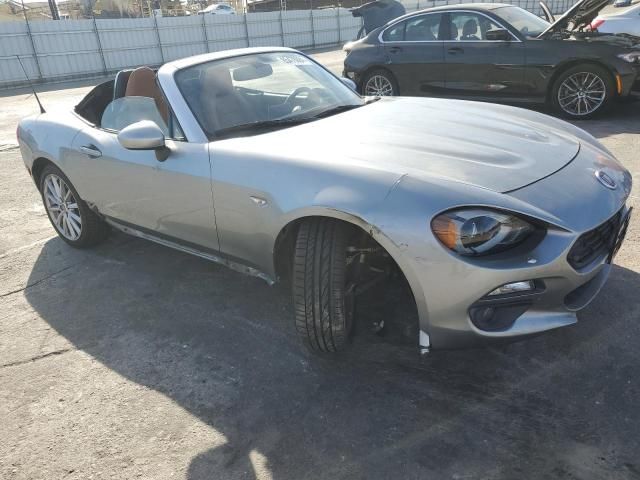 2017 Fiat 124 Spider Classica