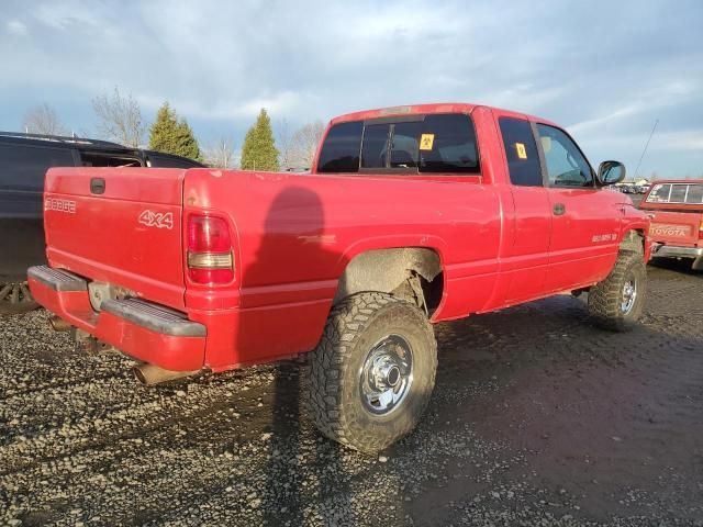 1999 Dodge RAM 2500