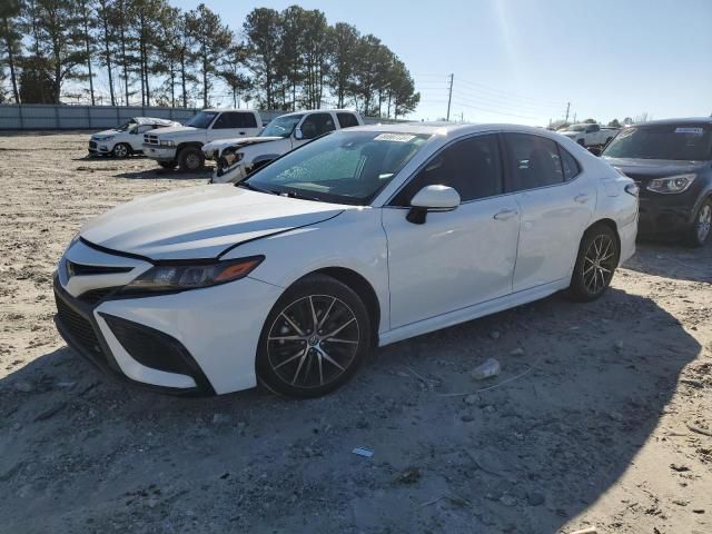 2021 Toyota Camry SE