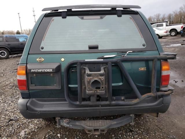 1997 Nissan Pathfinder LE