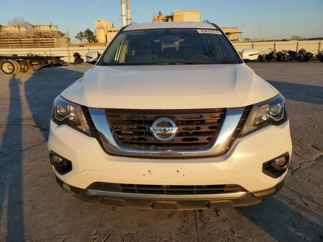 2020 Nissan Pathfinder SV