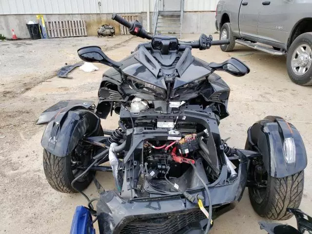 2023 Can-Am Spyder Roadster F3-S