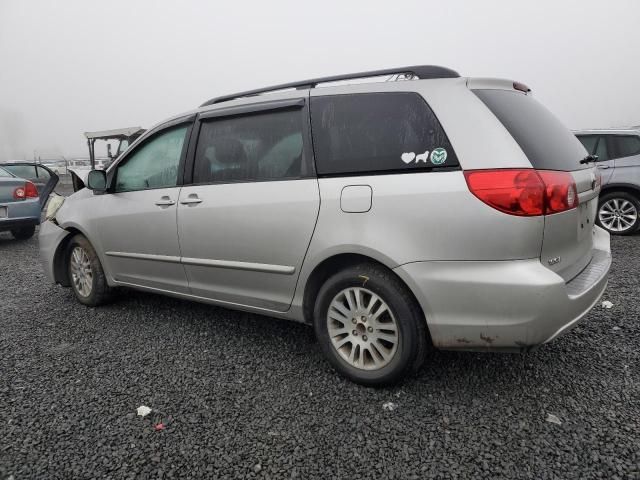 2008 Toyota Sienna XLE