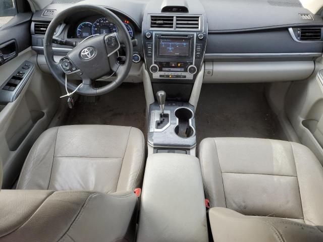 2014 Toyota Camry Hybrid