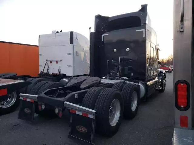 2018 Peterbilt 579