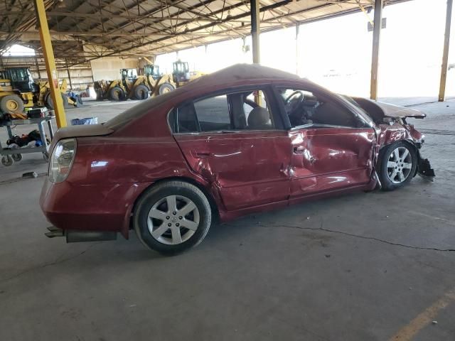 2004 Nissan Altima Base