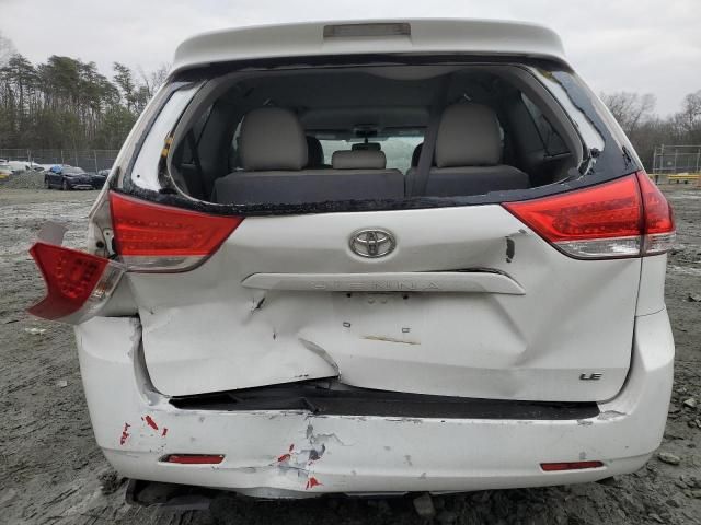 2013 Toyota Sienna LE