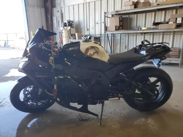 2012 Kawasaki ZX1000 J