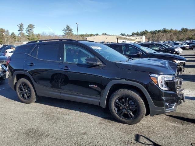 2023 GMC Terrain AT4