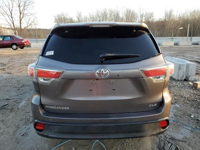 2016 Toyota Highlander XLE