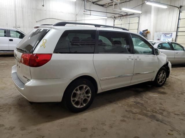 2006 Toyota Sienna XLE