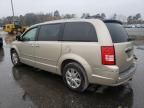 2009 Chrysler Town & Country Limited