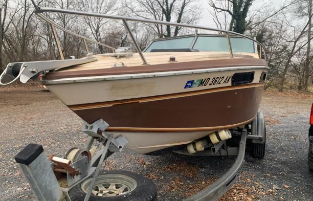 1982 Chris Craft Boat