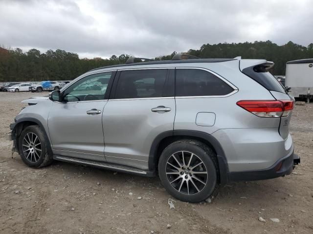 2018 Toyota Highlander SE