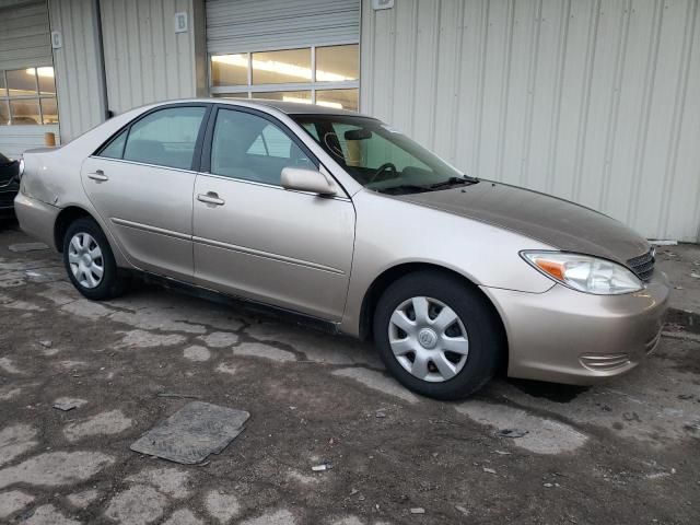 2004 Toyota Camry LE