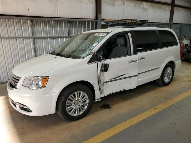 2013 Chrysler Town & Country Touring L