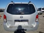 2006 Nissan Pathfinder LE