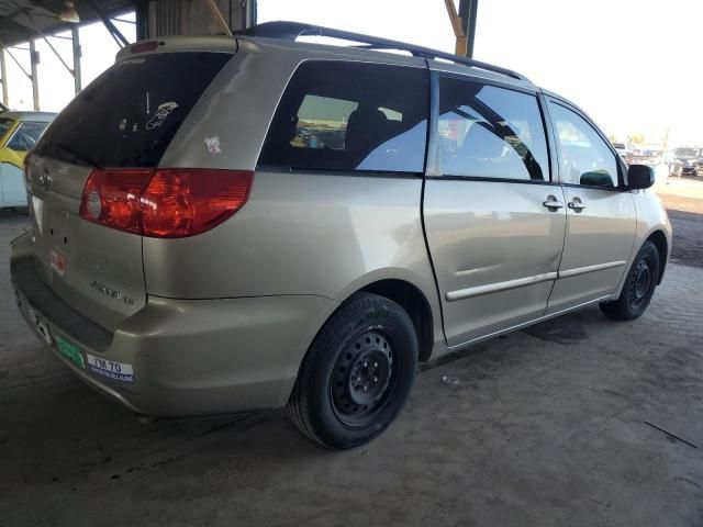 2010 Toyota Sienna CE