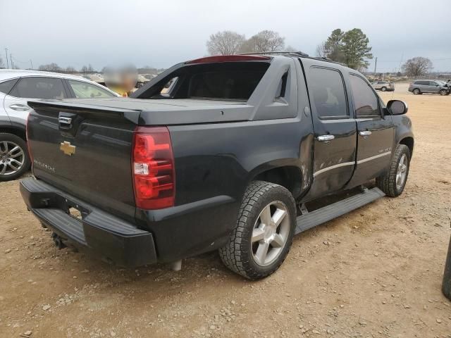 2013 Chevrolet Avalanche LTZ