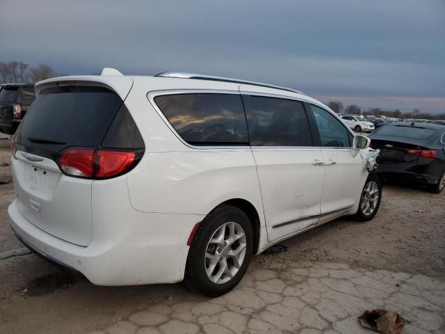 2017 Chrysler Pacifica Touring L Plus