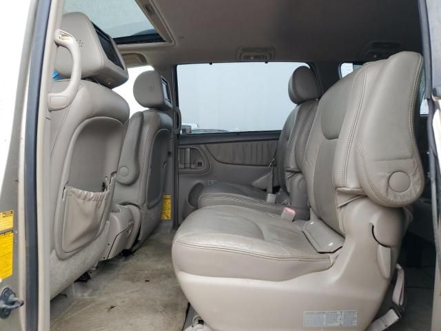 2006 Toyota Sienna XLE