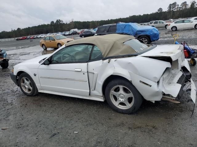 2004 Ford Mustang