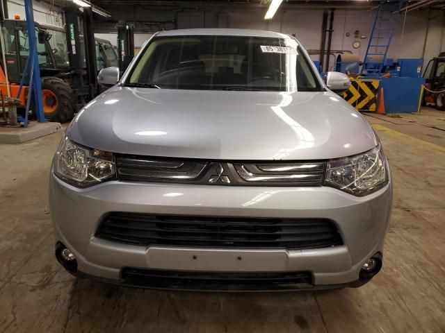 2014 Mitsubishi Outlander SE