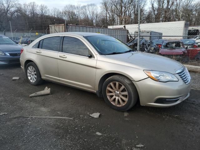 2013 Chrysler 200 Touring