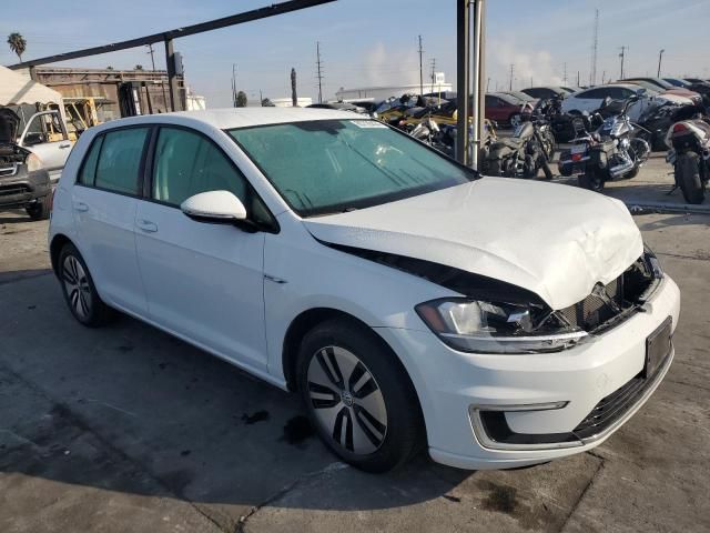 2018 Volkswagen E-GOLF SE