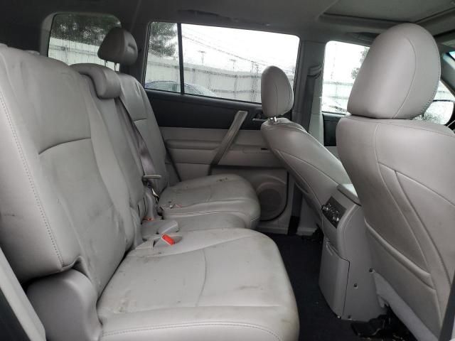 2013 Toyota Highlander Base