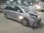 2018 Toyota Sienna XLE