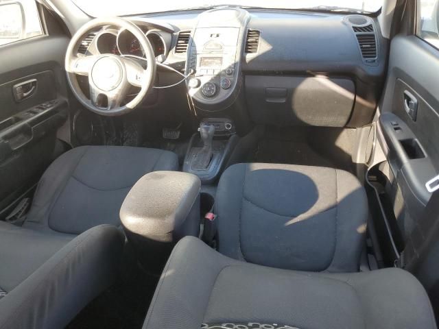 2011 KIA Soul +