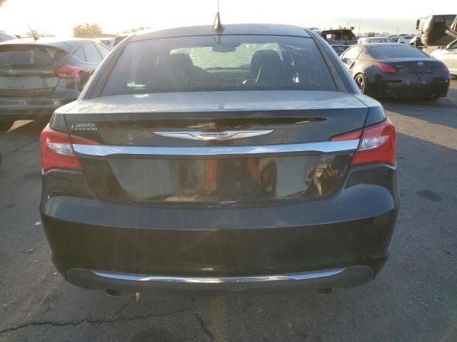 2014 Chrysler 200 Limited