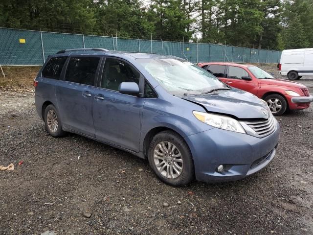 2015 Toyota Sienna XLE